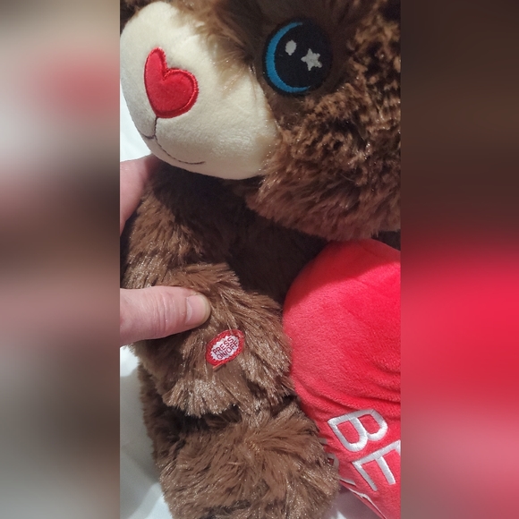 Cutest & Softest Stuffed Teddy Bear, Lites-Up & Sings "I Got You Babe"!!   New!! - Picture 4 of 11